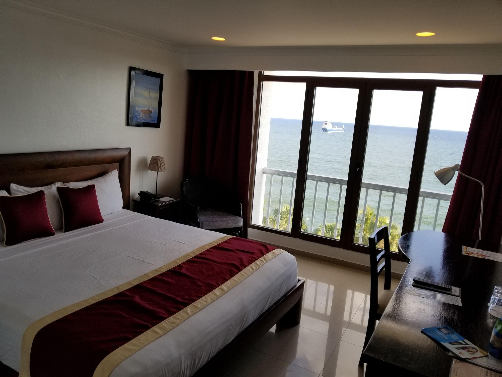 Napolitano Hotel Saint-Domingue Extérieur photo