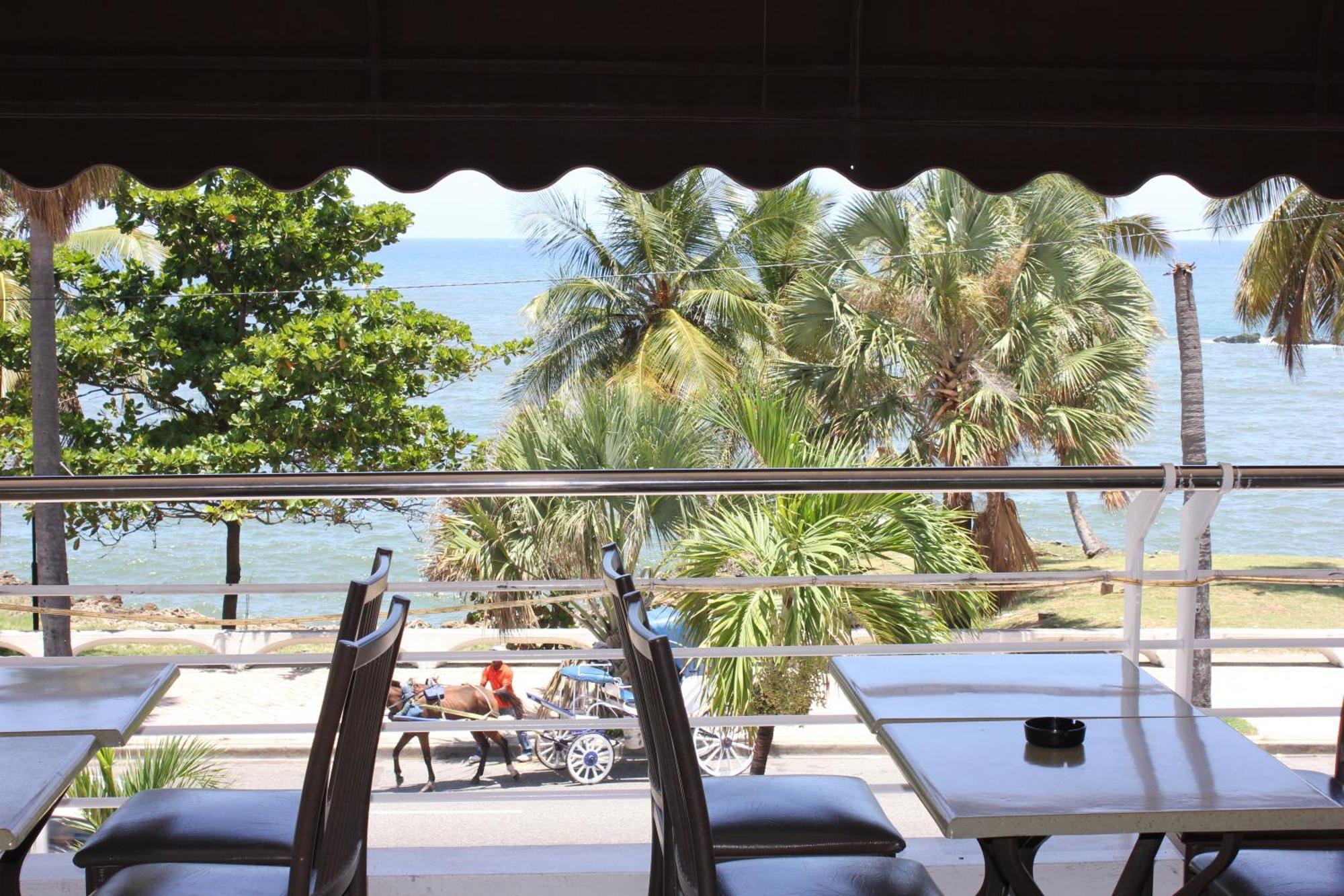 Napolitano Hotel Saint-Domingue Extérieur photo