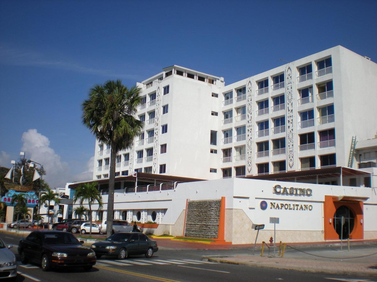 Napolitano Hotel Saint-Domingue Extérieur photo