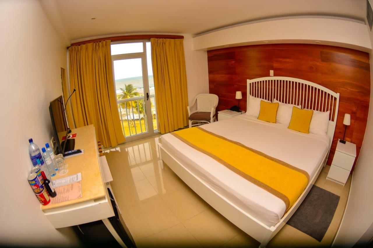 Napolitano Hotel Saint-Domingue Extérieur photo